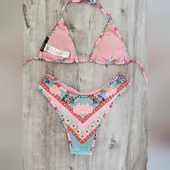 Nasty Gal Floral Boarder Boho Print Tassel Beaded  Bikini Swimsuit Set Size 8 - Picture 8 of 10